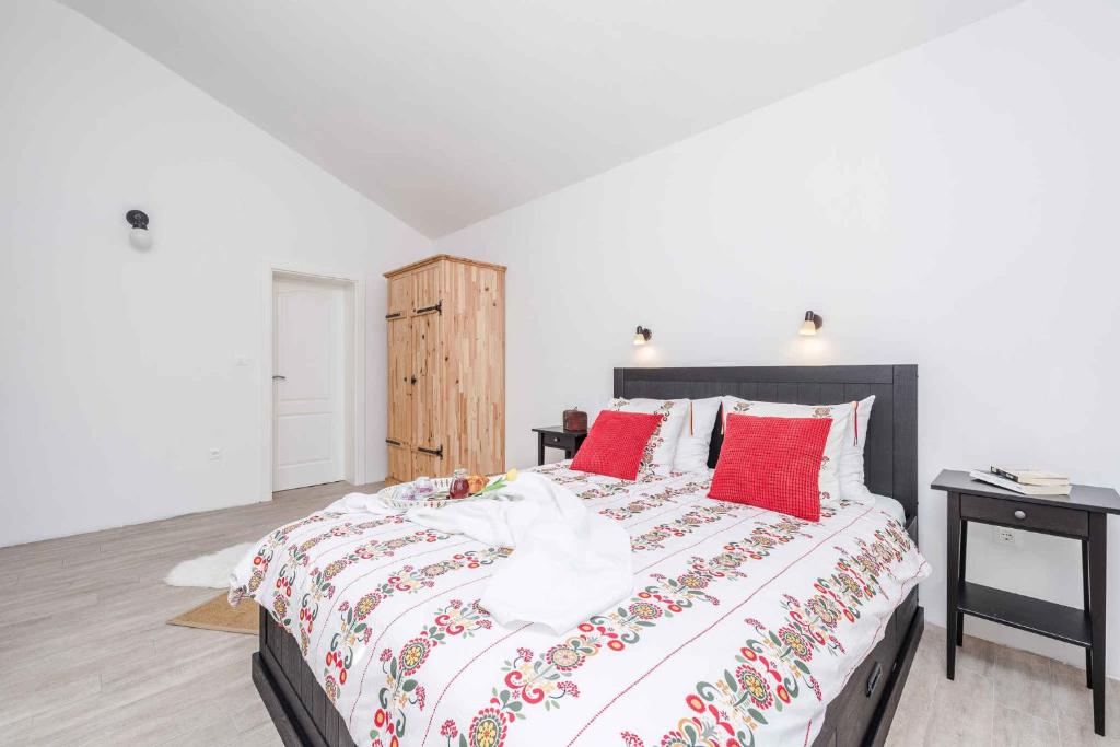 Posteľ alebo postele v izbe v ubytovaní Holiday home in Jasenice 31210