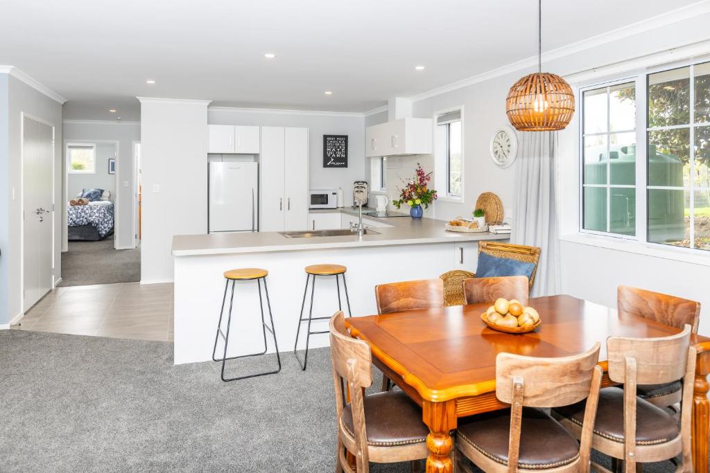 Magnolia Cottage Whatawhata - Resim 8