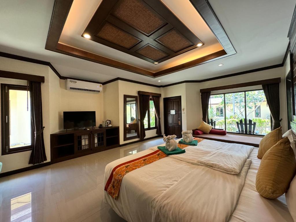 Beach Bungalow at Lanta Resort - Premier Bungalow Met Uitzicht Op De Tuin