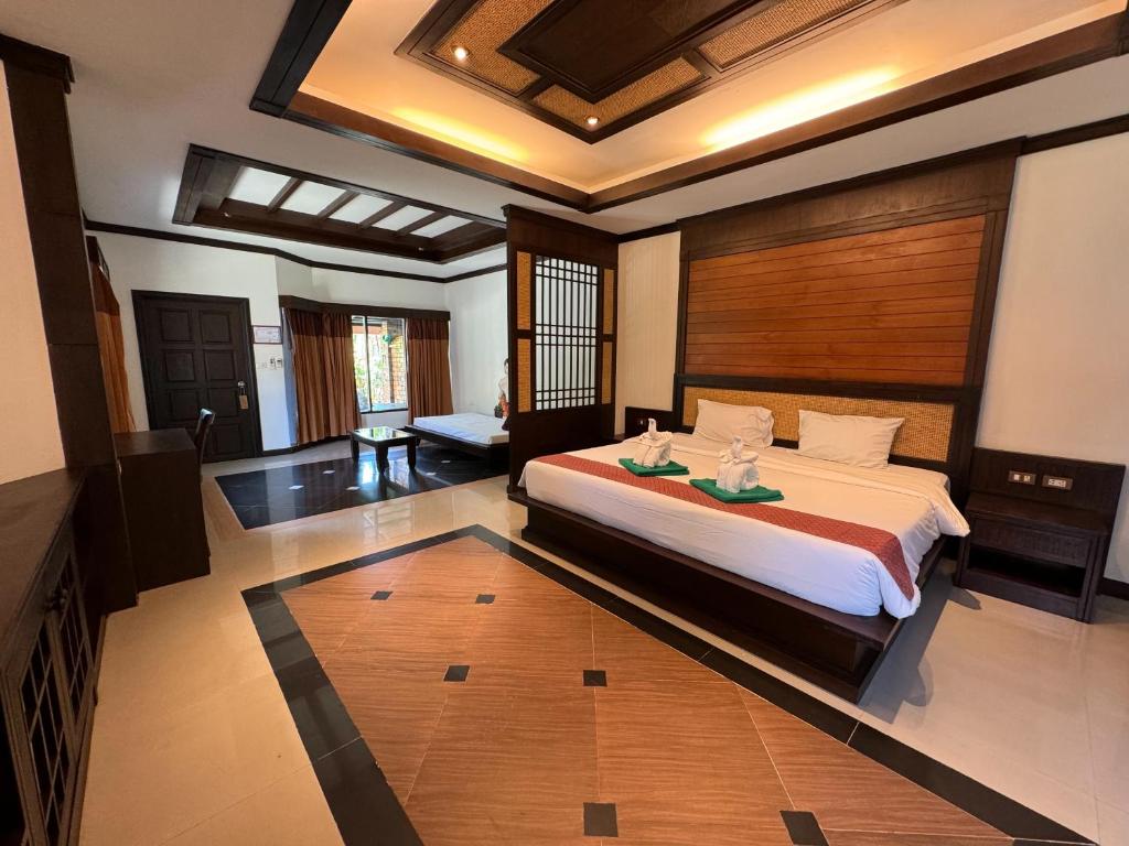 Beach Bungalow at Lanta Resort - Suite Met Uitzicht Op De Tuin