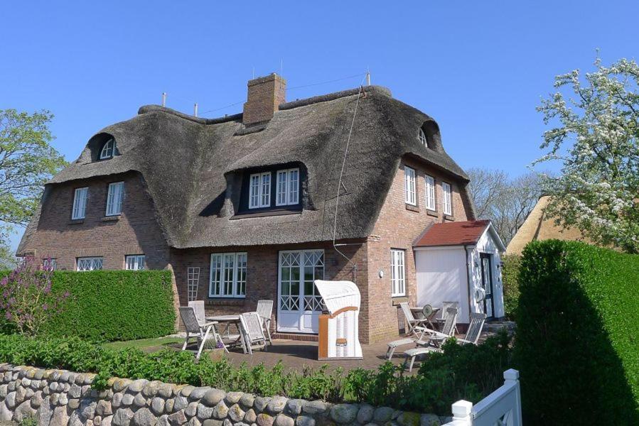 Το κτήριο όπου στεγάζεται  η παραθεριστική κατοικία