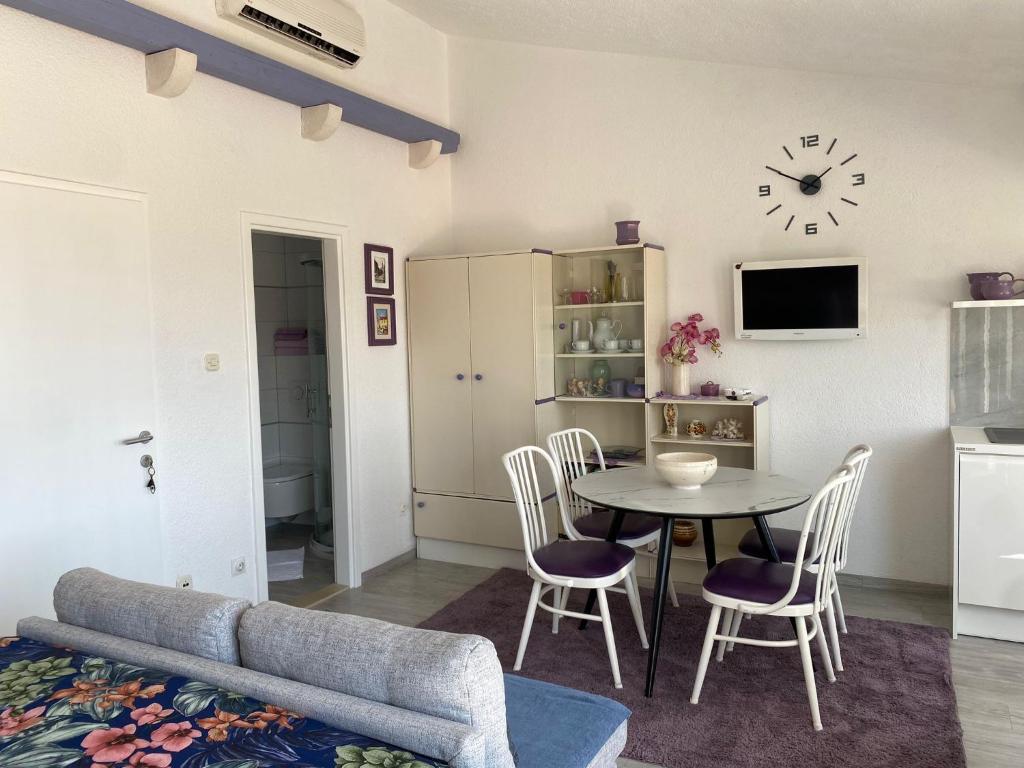 Guest House Meri - 17