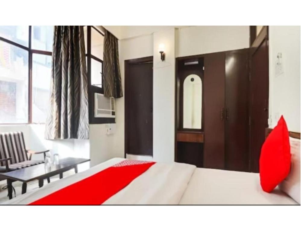 Hotel Ashoka Inn, Kanpur - Double Room