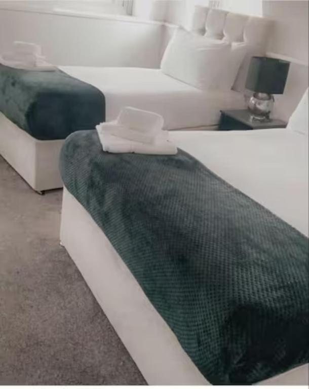 
Comfort Triple Room with Shower
