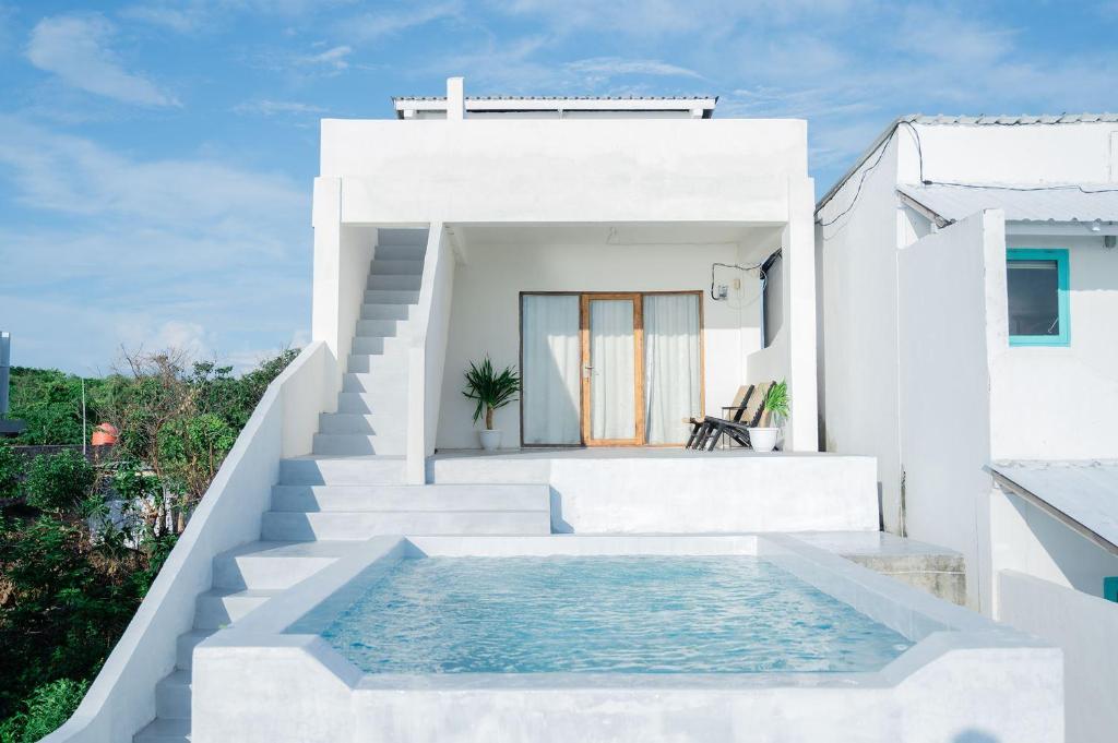 Πισίνα στο ή κοντά στο Woywoy Paradise