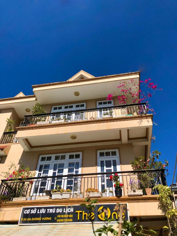 Ban công/sân hiên tại The One Home Đà Lạt