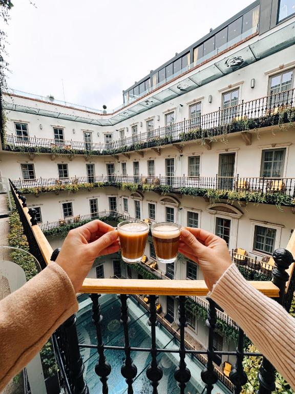 Aria Hotel Budapest by Library Hotel Collection - Resim 37