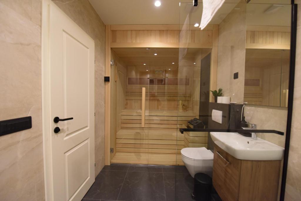 Iva Old Town - Resim 16