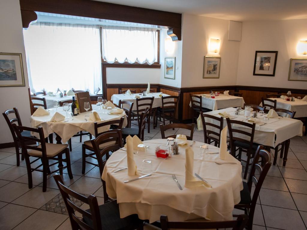 Restaurace v ubytování Biker Hotel Al Gallo Forcello