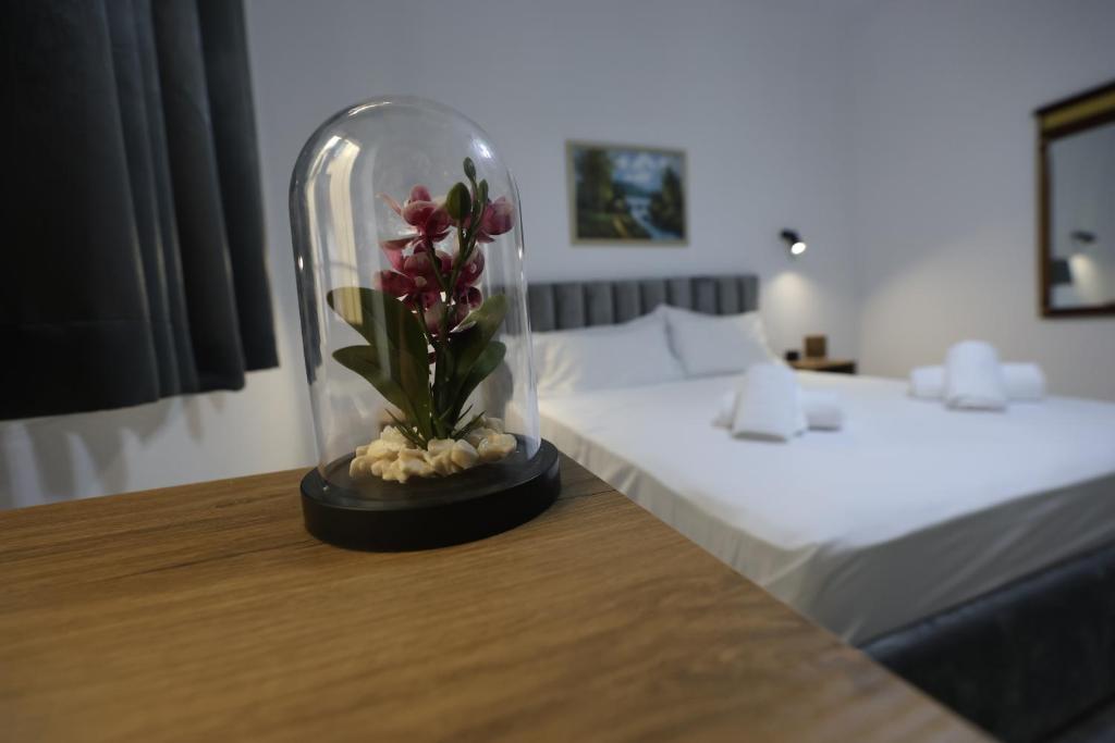 Postel nebo postele na pokoji v ubytování VILA ALIZEE Hotel