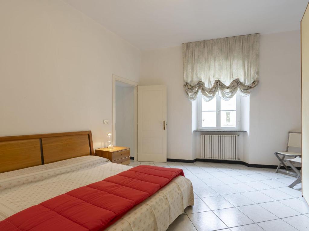 A bed or beds in a room at Apartment Gallesio - FLG213 by Interhome
