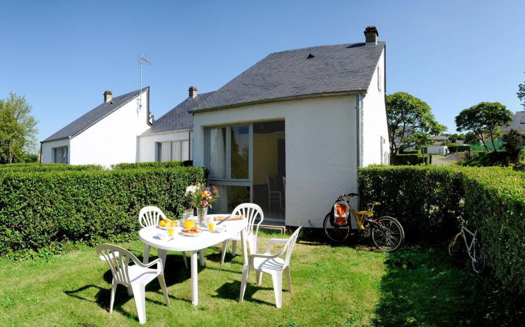 Les lodges de Sainte-Suzanne - Maison D'une Chambre