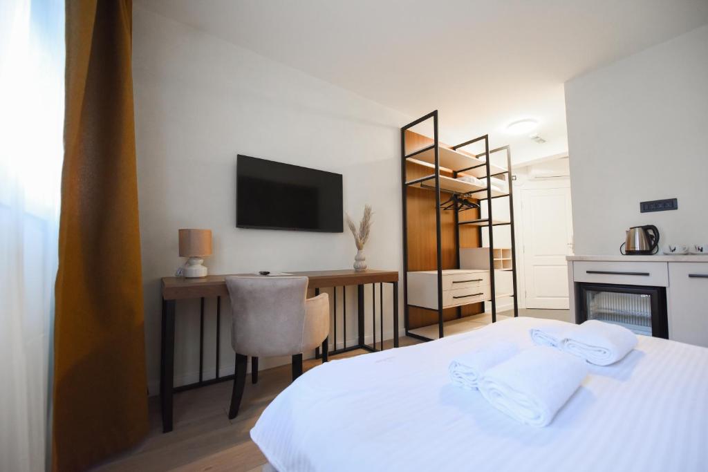 Iva Old Town - Resim 37