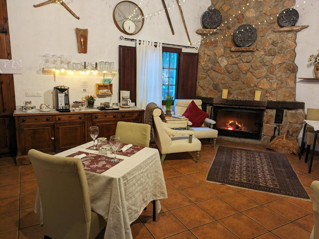 Posezení v ubytování Casa KiSi Cottage, Rural Boutique Bed & Breakfast
