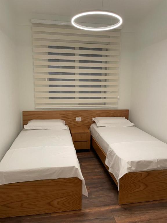 Vlora Apartment - Image 9