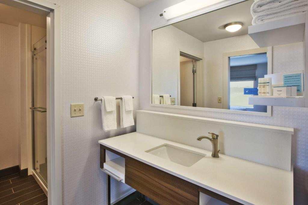 Hampton Inn & Suites By Hilton, Southwest Sioux Falls photo