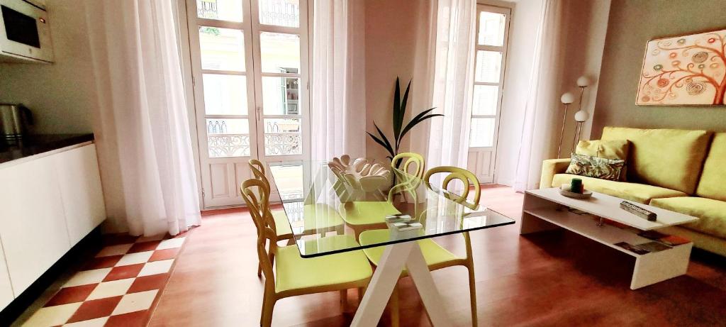 Apartamento Viña P. Málaga Centro - 4