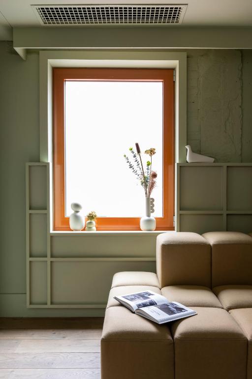 Locke at Broken Wharf - Resim 34