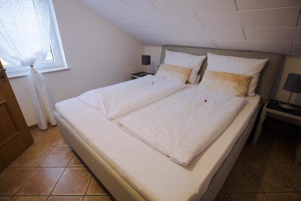 Tullius Die Rebmeisterei - King Room With Balcony