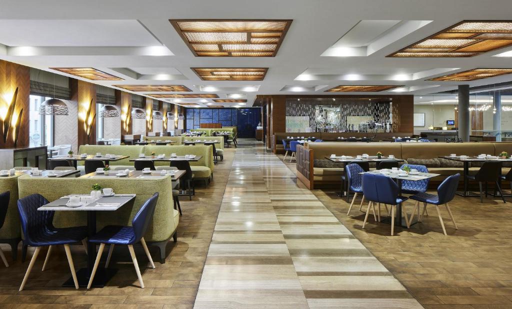 Restaurace v ubytování TITANIC Chaussee Berlin