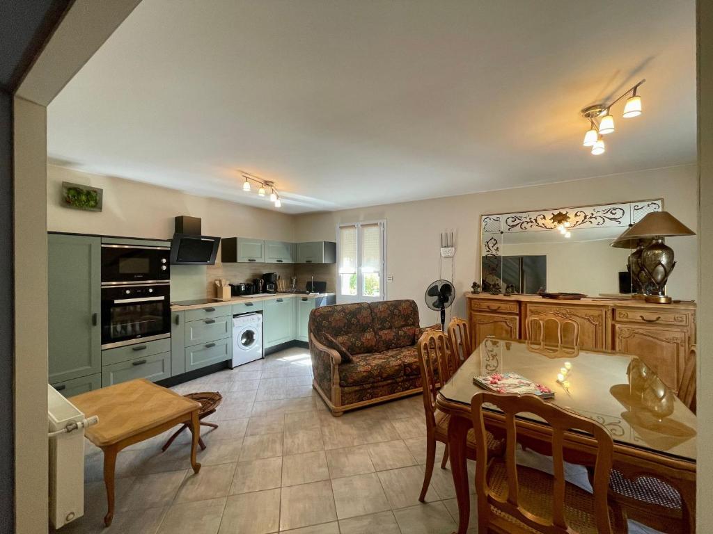 Gîte cosy à Aiguilhe avec jardin, jacuzzi et sauna - proche UNESCO et chemins de randonnée - FR-1-582-354 - 度假屋