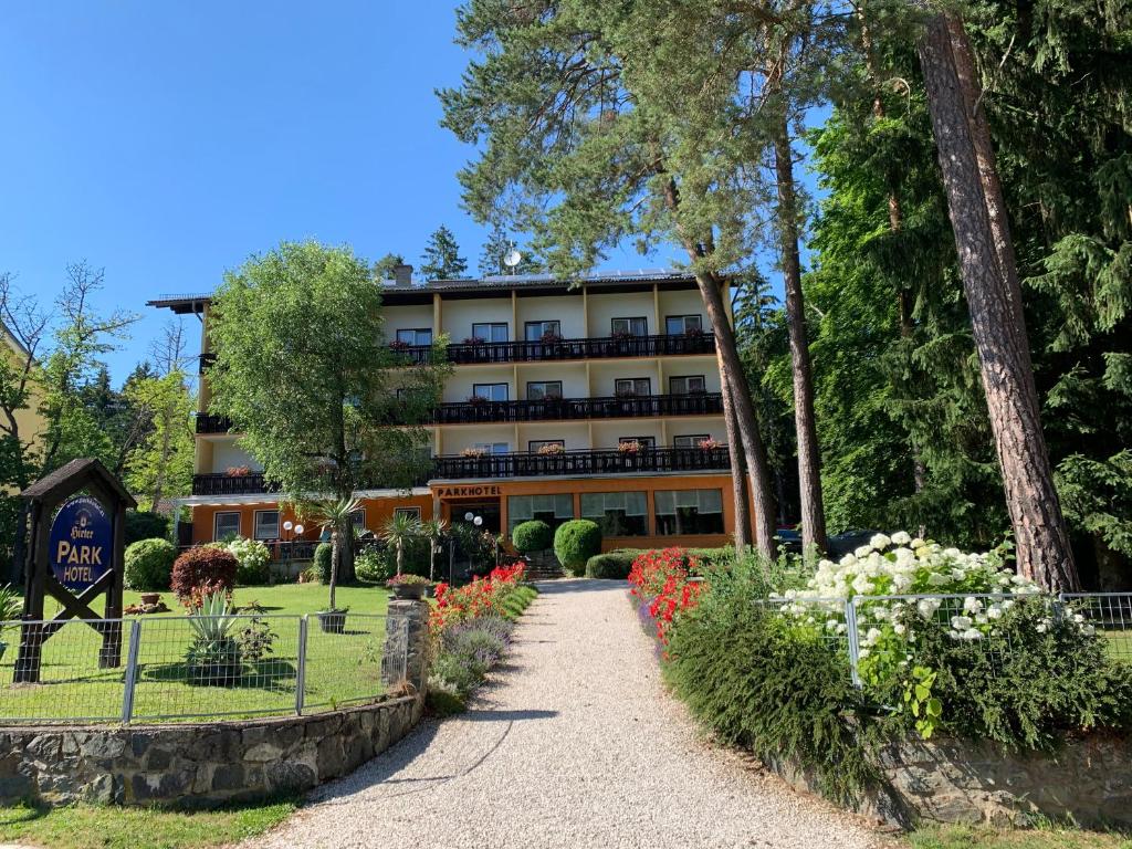 Zahrada ubytování Parkhotel Zuzek