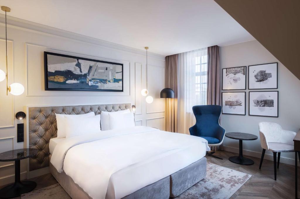 Postel nebo postele na pokoji v ubytování Radisson Blu Hotel, Gdańsk