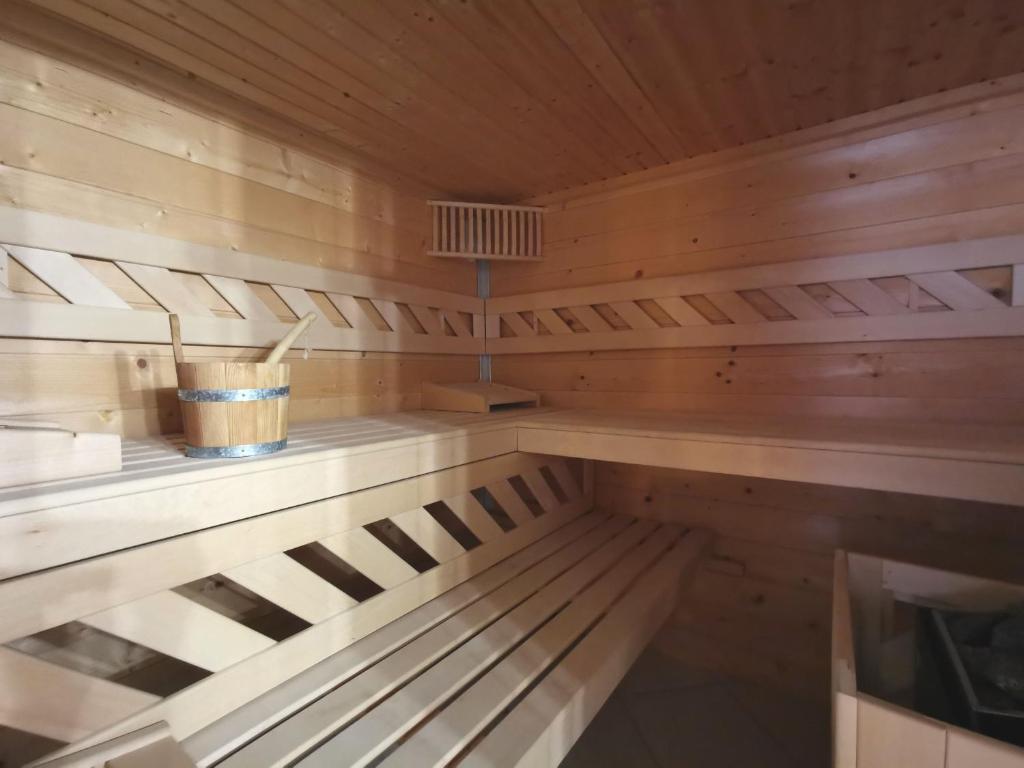 Charmant Gîte Rénové avec Sauna en Haute-Loire, Parfait pour Randonnées et Repos - FR-1-582-344 - Holiday Home