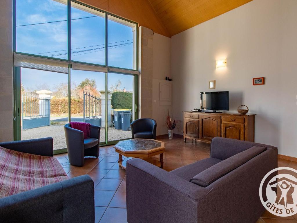 Charmant Gîte en Bord de Loire avec Jardin, Proche de Saumur et des Châteaux - FR-1-622-39 - Holiday Home