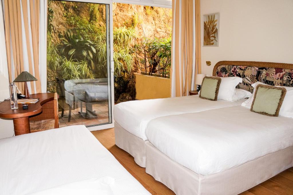 Hôtel La Pérouse Nice Baie des Anges - Error