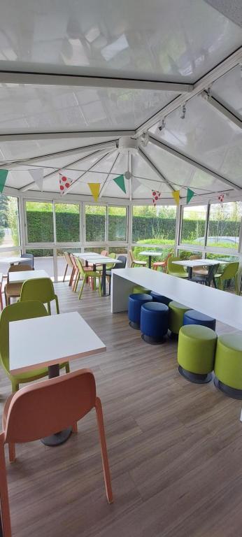 Restaurace v ubytování ibis budget Issoire