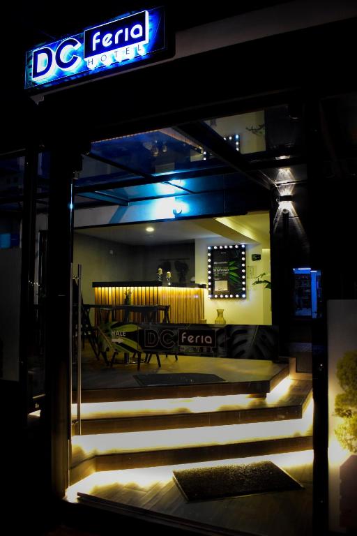 Lounge nebo bar v ubytování Hotel DC Feria