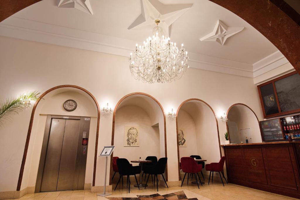 Fotografie z fotogalerie ubytování Hotel Grand v destinaci Hradec Králové