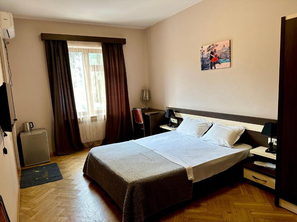hotel agat - Housity