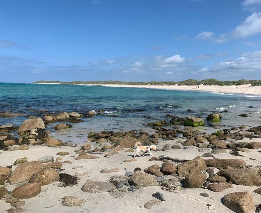 Cosy family holiday home with sea view Belmullet, Belmullet Updated