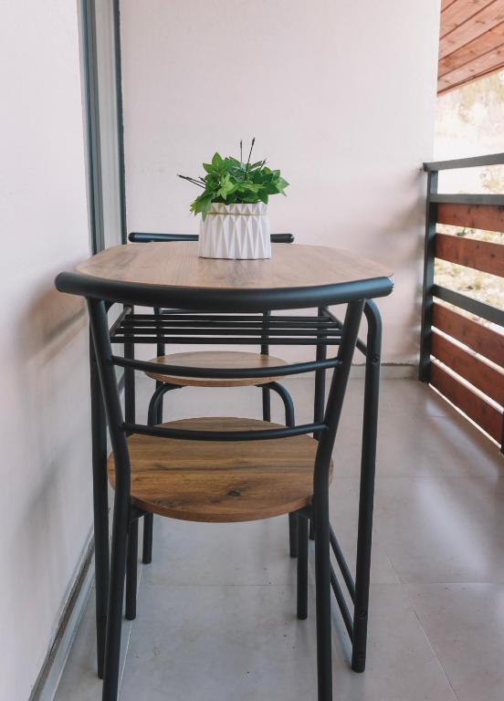 Фотография из галереи MaRKoS flat in Bakuriani Inn в Бакуриани