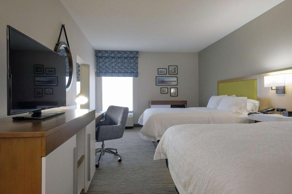 Hampton Inn Edenton - Queen Room With Two Queen Beds - Non-Smoking