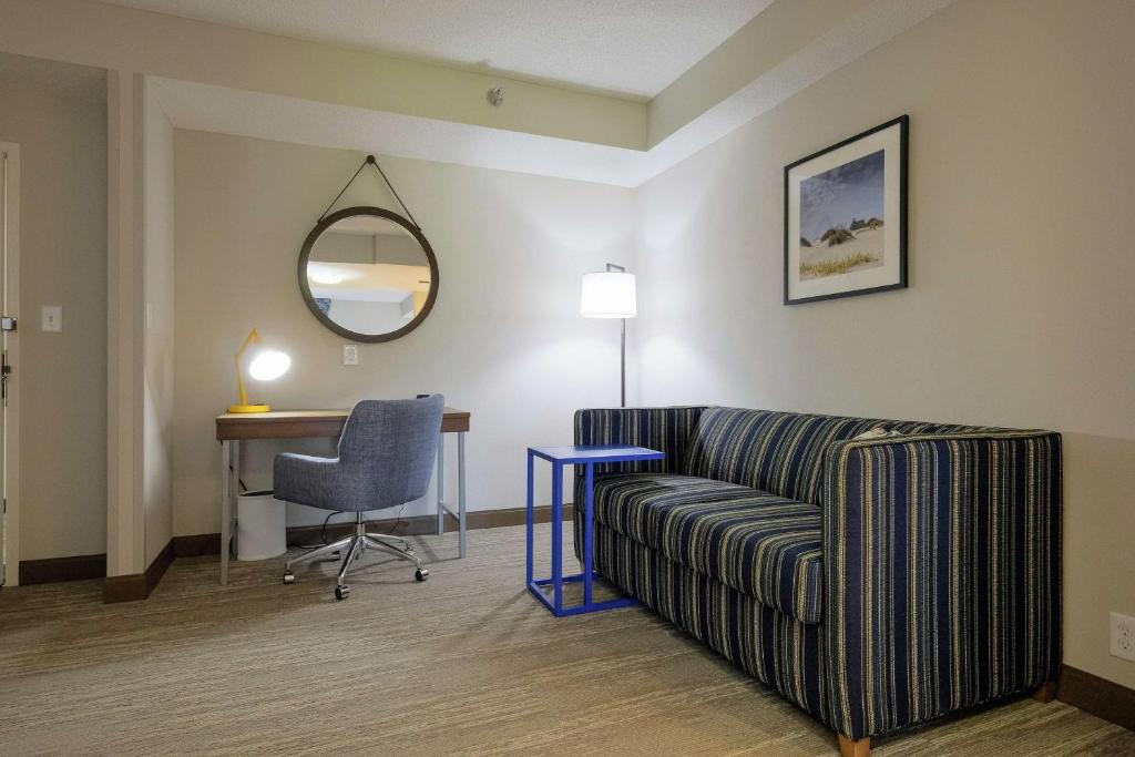 Hampton Inn Edenton - King Studio Suite - Non Smoking