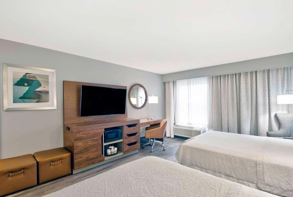Hampton Inn Ft Lauderdale Airport North Cruise Port - 