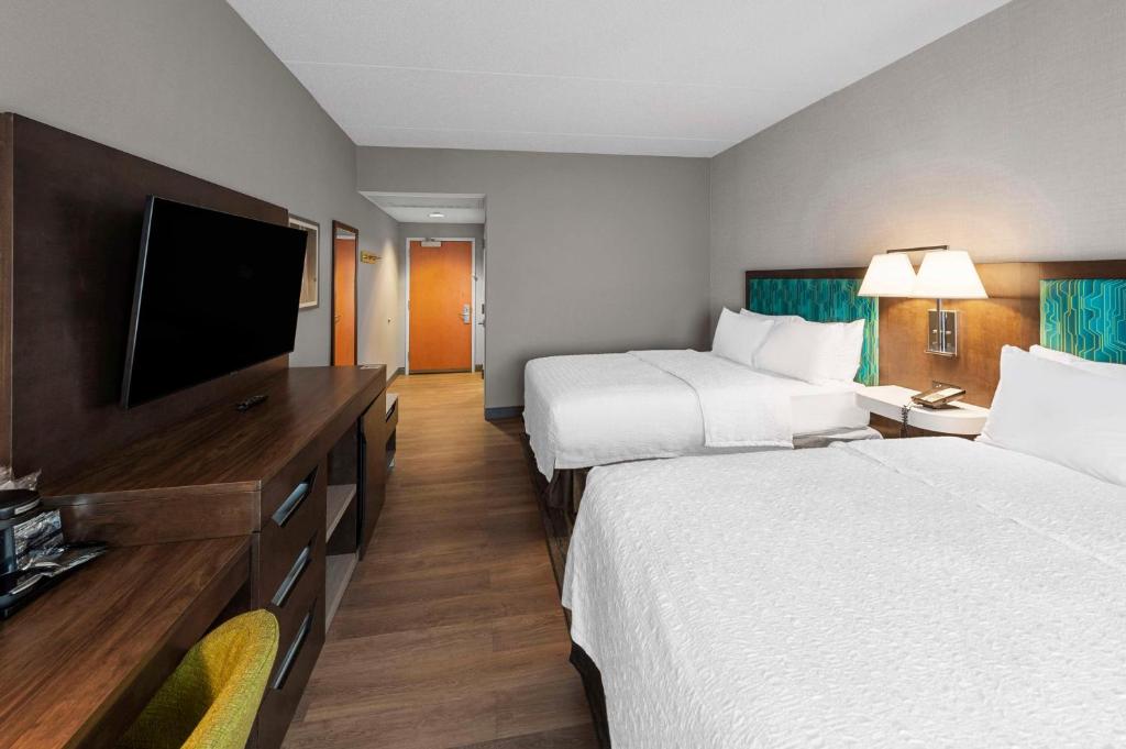 Postel nebo postele na pokoji v ubytování Hampton Inn Nanuet