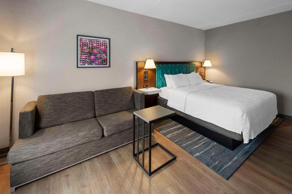 Postel nebo postele na pokoji v ubytování Hampton Inn Nanuet