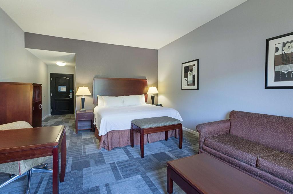 Hampton Inn and Suites Indianapolis/Brownsburg - 特大号床间 - 带沙发床和书房 - 禁烟