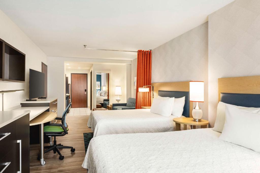 Home2 Suites Long Island City/Manhattan View - 