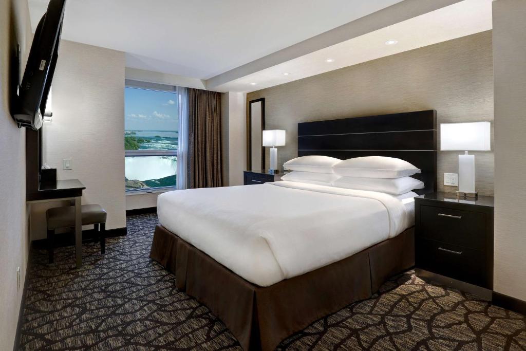 Embassy Suites by Hilton Niagara Falls/ Fallsview - Resim 29