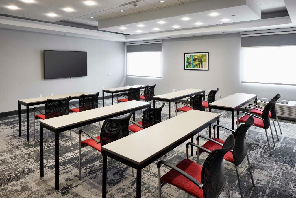 Konferenční prostory v ubytování Hampton Inn Newark Airport