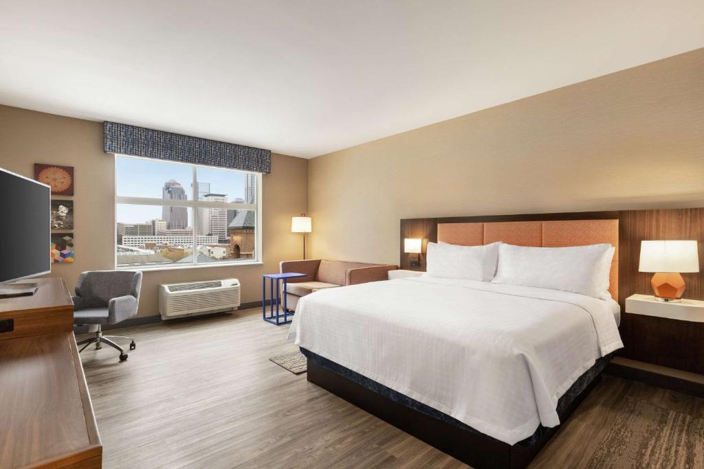 Hampton Inn Indianapolis Downtown IUPUI photo