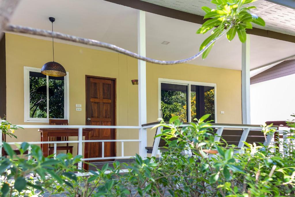 Balkón nebo terasa v ubytování Apple Villas