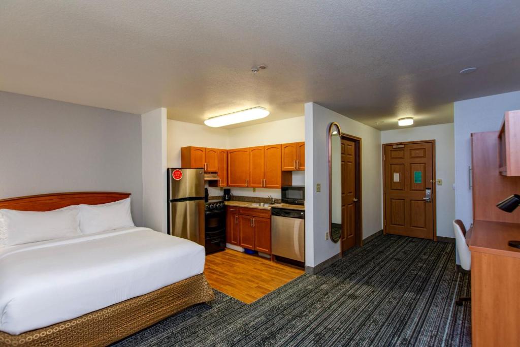 TownePlace Suites Denver Southwest/Littleton photo