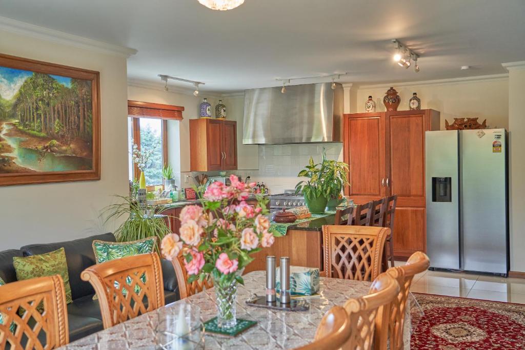 Kaikoura Mountain Views Villa - Resim 21