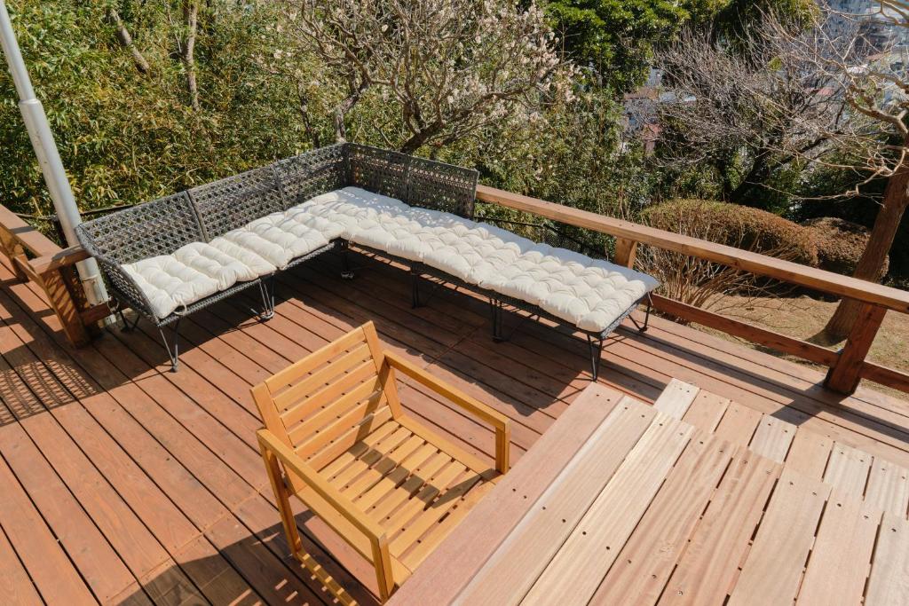 Balkón nebo terasa v ubytování Ryokan -Suikoen-